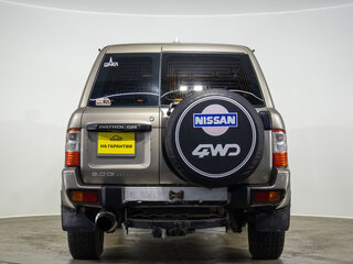 2000 Nissan Patrol V (Y61), серый, 1099000 рублей, вид 5