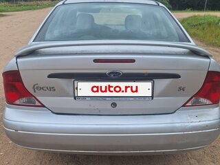 2001 Ford Focus I (North America), серебристый, 160000 рублей, вид 5