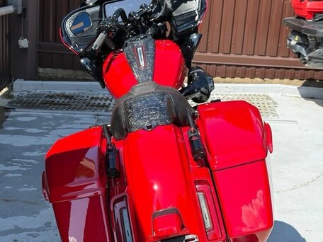 2025 Harley-Davidson CVO Road Glide ST, красный, 5400000 рублей, вид 3