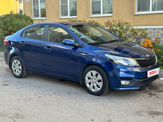 2015 Kia Rio III Рестайлинг, синий, 880000 рублей, вид 3