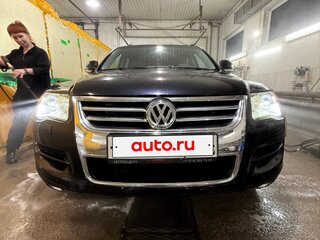 2008 Volkswagen Touareg I Рестайлинг, чёрный, 1050000 рублей, вид 3