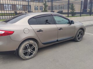 2010 Renault Fluence I, бежевый, 648000 рублей, вид 5