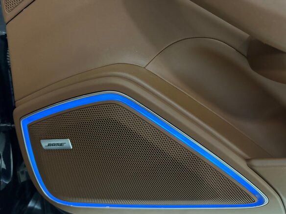 2017 Porsche Panamera 4S II, чёрный, 5850000 рублей - вид 35