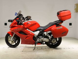 2002 Honda VFR 800, красный, 497000 рублей, вид 1