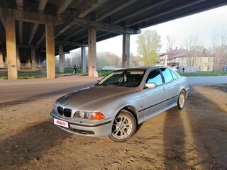 1999 BMW 5 серии 520i IV (E39), серебристый, 465000 рублей, вид 3