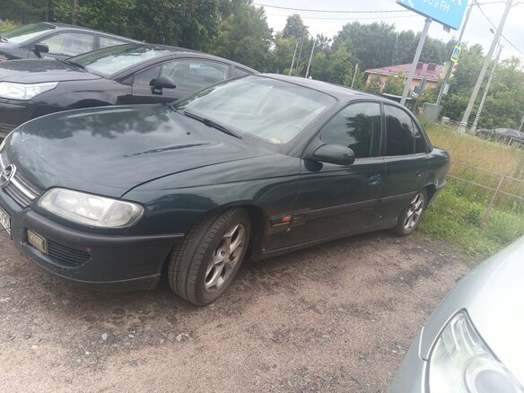 1997 Opel Omega B, зелёный, 330000 рублей