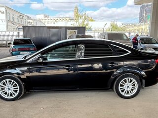 2013 Ford Mondeo IV Рестайлинг, чёрный, 650000 рублей, вид 5