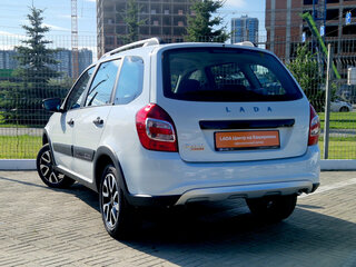 2026 Lada (ВАЗ) Granta Cross I Рестайлинг, белый, 1196000 рублей, вид 3