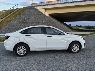 2023 Lada (ВАЗ) Vesta I Рестайлинг (NG), белый, 1112000 рублей, вид 4