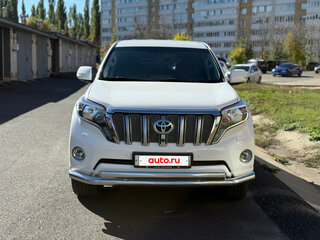 2014 Toyota Land Cruiser Prado 150 Series Рестайлинг 1, белый, 3750000 рублей, вид 2