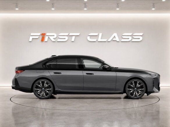 2026 BMW 7 серии M760e xDrive VII (G70) Рестайлинг, серый, 26000000 рублей - вид 2