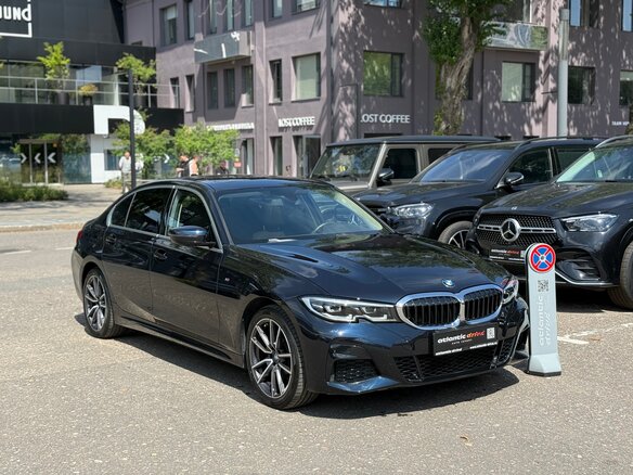 2023 BMW 3 серии Long 320Li VII (G2x) Рестайлинг, чёрный, 3290000 рублей - вид 2