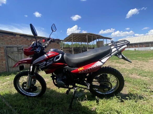 2025 Racer Panther, красный, 90000 рублей