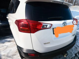 2015 Toyota RAV4 IV (XA40), белый, 1750000 рублей, вид 4