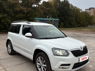 2017 Skoda Yeti I Рестайлинг, белый, 1750000 рублей, вид 3
