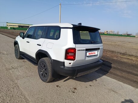 2025 Toyota Land Cruiser Prado 250 Series, белый, 11700000 рублей, вид 2
