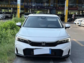 2023 Honda Civic XI, белый, 1642000 рублей, вид 2