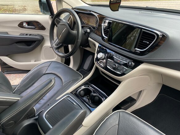 2022 Chrysler Pacifica RU Рестайлинг, чёрный, 3900000 рублей - вид 9