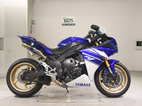 2010 Yamaha YZF-R1, синий, 820000 рублей, вид 4