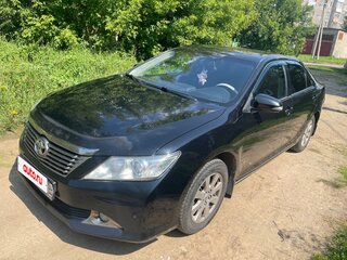2013 Toyota Camry VII (XV50), чёрный, 1400000 рублей, вид 3