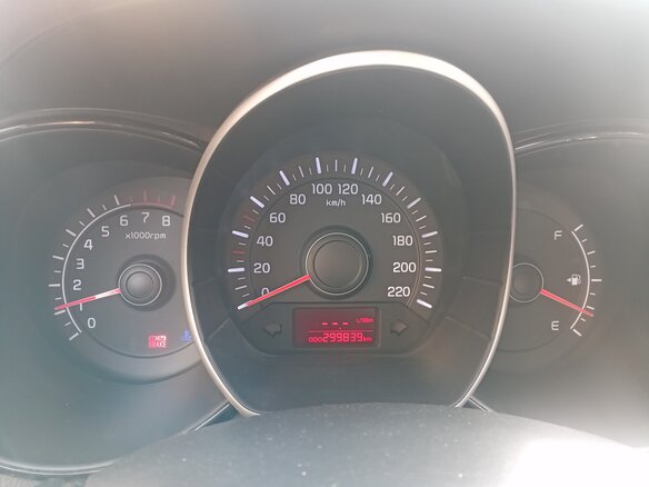 2013 Kia Rio 5-speed III, бежевый, 580000 рублей - вид 18