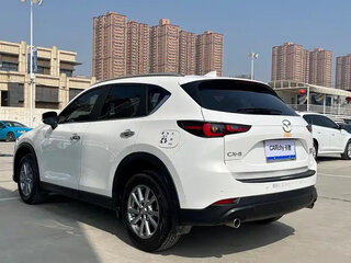 2023 Mazda CX-5 II Рестайлинг, белый, 2042000 рублей, вид 4