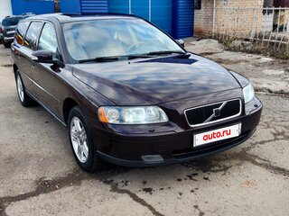 2006 Volvo V70 II Рестайлинг, пурпурный, 900000 рублей, вид 3