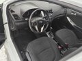 2015 Hyundai Solaris I Рестайлинг, серебристый, 845000 рублей - вид 8
