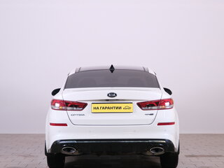 2018 Kia Optima IV, белый, 2099000 рублей, вид 5
