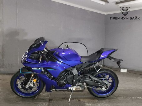 2026 Yamaha YZF-R1, синий, 2499000 рублей, вид 2