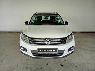 2016 Volkswagen Tiguan I Рестайлинг, белый, 1265000 рублей, вид 2