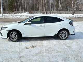 2017 Honda Civic X, белый, 1720000 рублей, вид 4