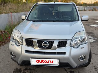 2011 Nissan X-Trail II Рестайлинг, серебристый, 1330000 рублей, вид 1