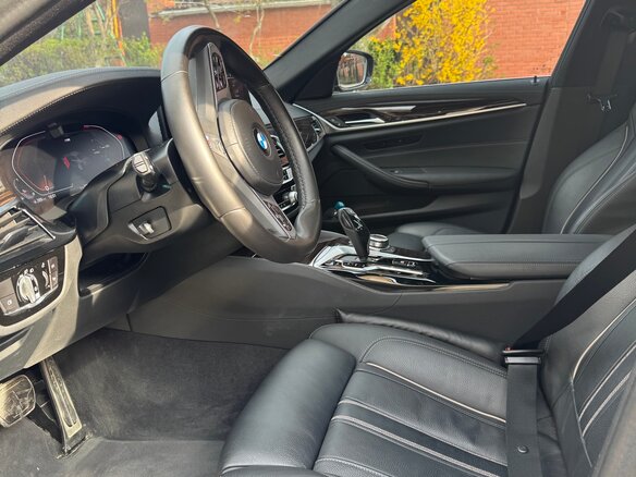2022 BMW 5 серии 520i VII (G30/G31/G38) Рестайлинг, синий, 5400000 рублей - вид 4