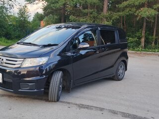 2012 Honda Freed Spike I Рестайлинг, чёрный, 990000 рублей, вид 1