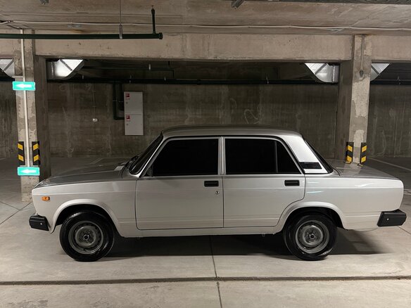 2010 Lada (ВАЗ) 2105, серебристый, 480000 рублей - вид 7