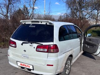 1998 Nissan Liberty, белый, 220000 рублей, вид 4