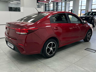 2017 Kia Rio IV, красный, 1270000 рублей, вид 5