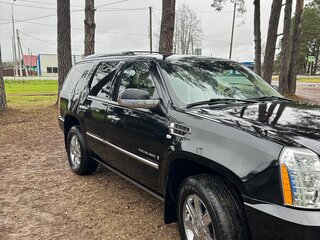 2007 Cadillac Escalade III, чёрный, 2000000 рублей, вид 4