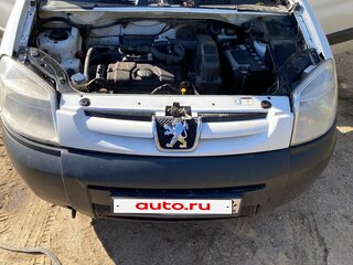 2011 Peugeot Partner I Рестайлинг, белый, 350000 рублей, вид 3