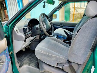 2000 Nissan Serena I (C23), зелёный, 720000 рублей, вид 5