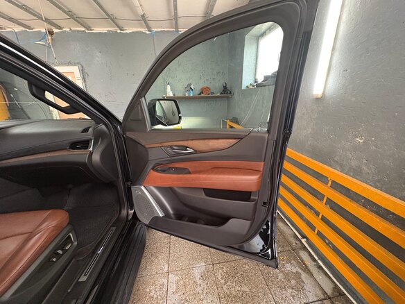 2018 Cadillac Escalade IV, чёрный, 5500000 рублей - вид 21