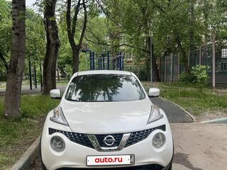 2016 Nissan Juke I Рестайлинг, белый, 1400000 рублей, вид 2