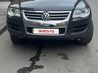 2008 Volkswagen Touareg I Рестайлинг, серый, 750000 рублей, вид 2