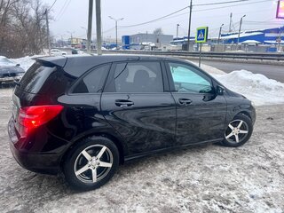 2013 Mercedes-Benz B-Класс 180 II (W246), чёрный, 1100000 рублей, вид 5