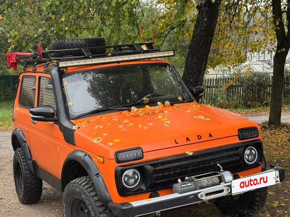 2000 Lada (ВАЗ) 2121 (4x4) I Рестайлинг, оранжевый, 700000 рублей