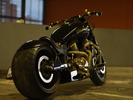 2007 Suzuki Boulevard M109R, чёрный, 1500000 рублей, вид 4