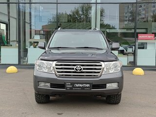 2011 Toyota Land Cruiser 200 Series, серый, 2850000 рублей, вид 2