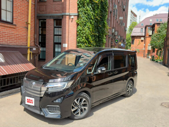 2018 Honda Stepwgn Spada V Рестайлинг, чёрный - вид 3