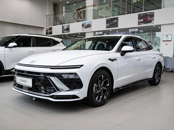 2026 Hyundai Sonata VIII (DN8) Рестайлинг, белый, 4750000 рублей - вид 2